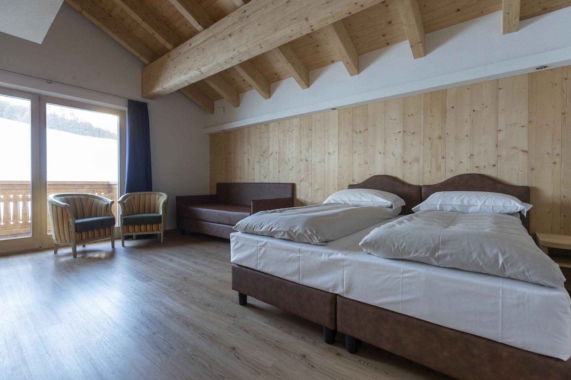 Hotel "La Suisse" ليفينو المظهر الخارجي الصورة