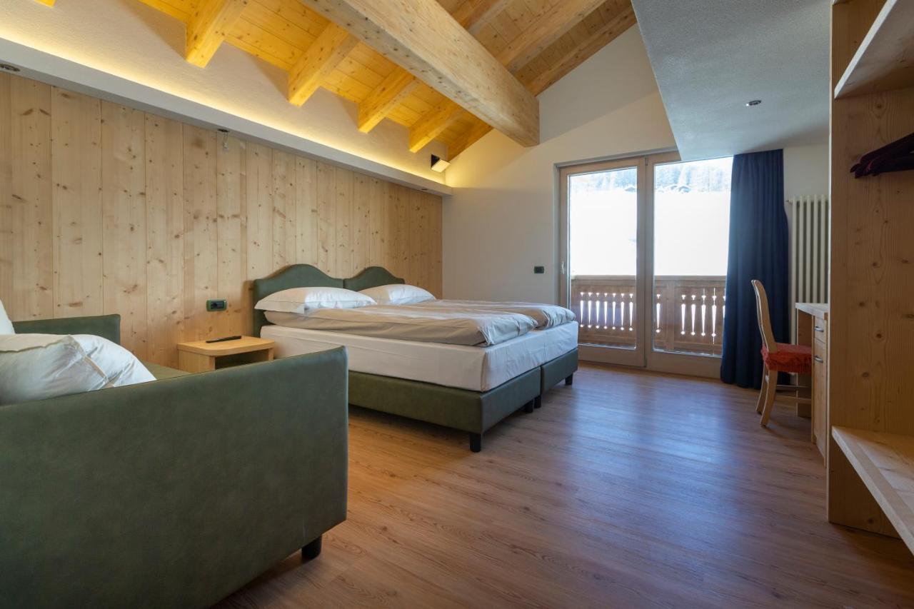 Hotel "La Suisse" ليفينو المظهر الخارجي الصورة